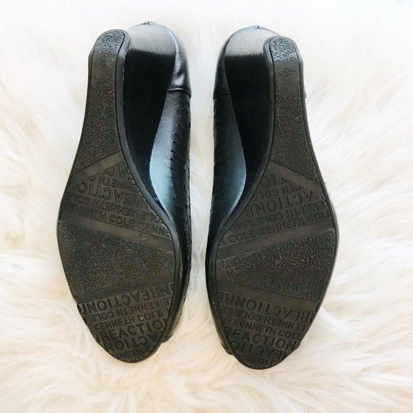 Moving Sale!! GUC Kenneth Cole Reaction Perforate Wedge - Chill 2 The Bone 10M - Picture 12 of 13